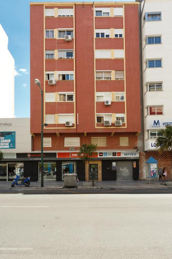Apartamento Vialia Малага Екстериор снимка