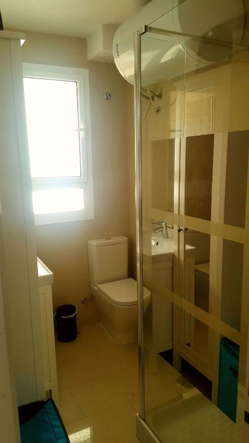 Apartamento Vialia Малага Екстериор снимка